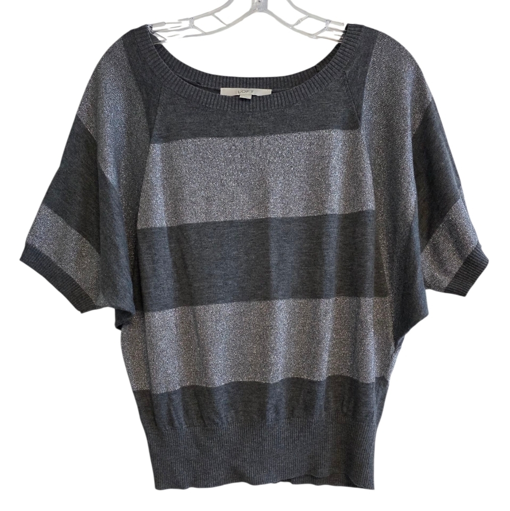 ❤️ LOFT Gray And Silver Striped Sweater Size Small